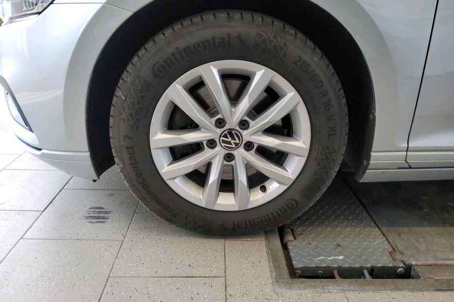 Продам Volkswagen Passat 2022 года в Львове