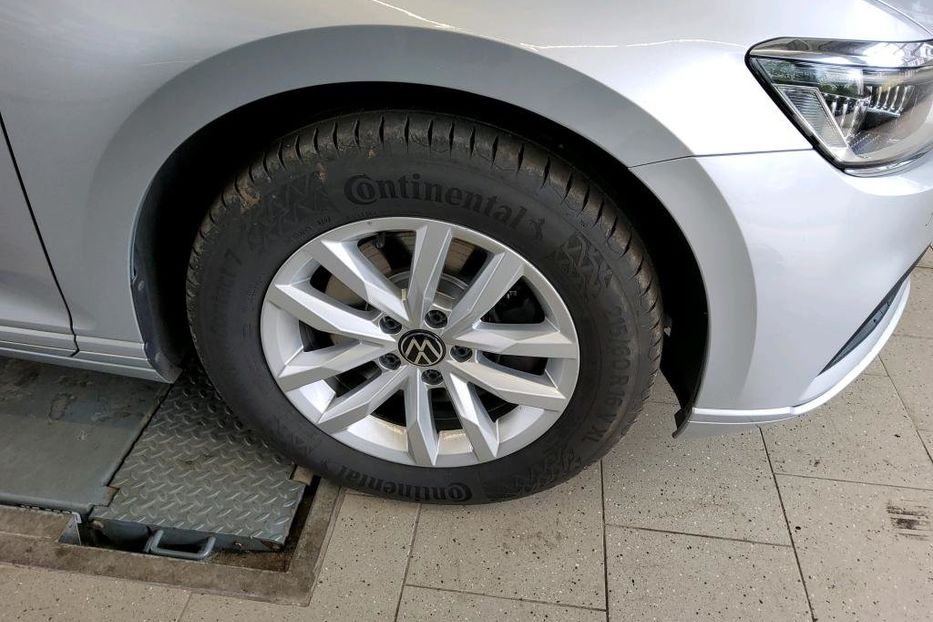 Продам Volkswagen Passat 2022 года в Львове