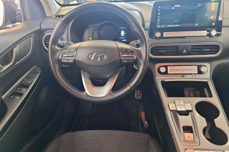 Продам Hyundai Kona 64квт авто в дорозі 2020 года в Львове