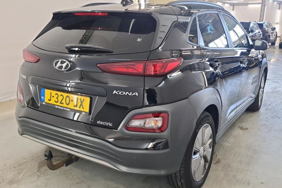 Продам Hyundai Kona 64квт авто в дорозі 2020 года в Львове
