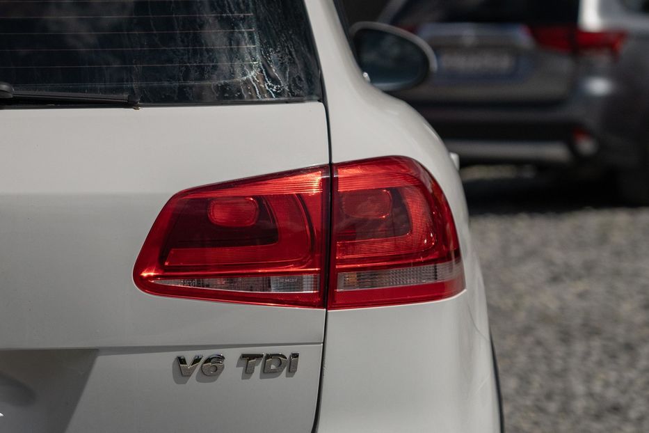 Продам Volkswagen Touareg 2014 года в Черновцах