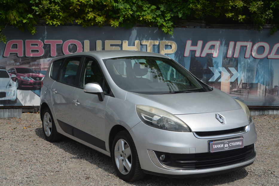 Продам Renault Scenic 2012 года в Киеве