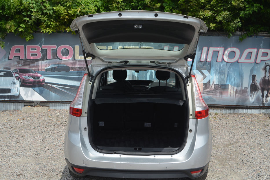 Продам Renault Scenic 2012 года в Киеве