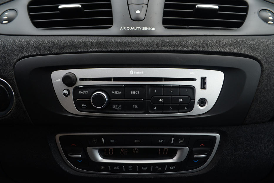 Продам Renault Scenic 2012 года в Киеве