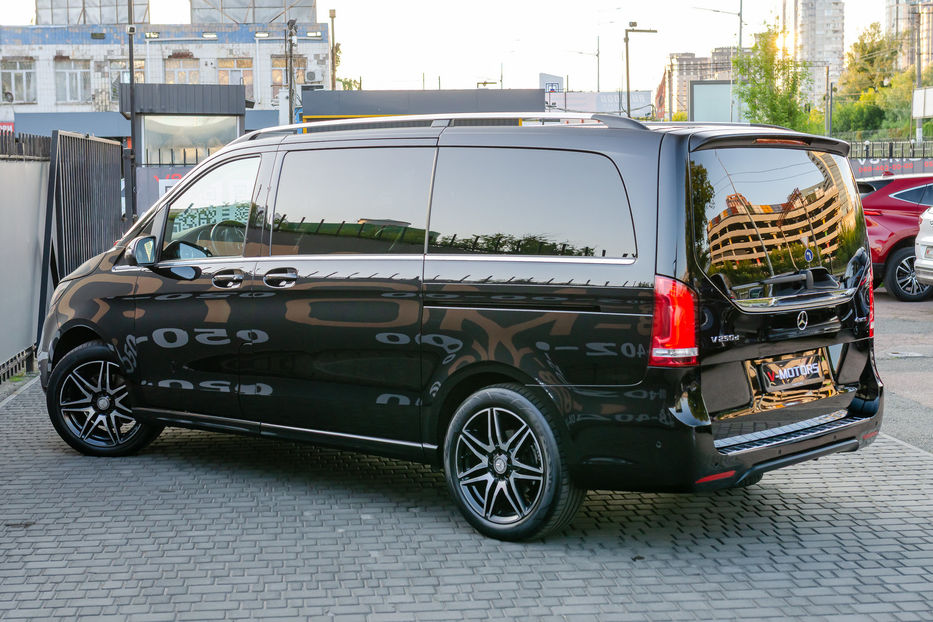Продам Mercedes-Benz V-Class 250d 4Matic Long 2017 года в Киеве