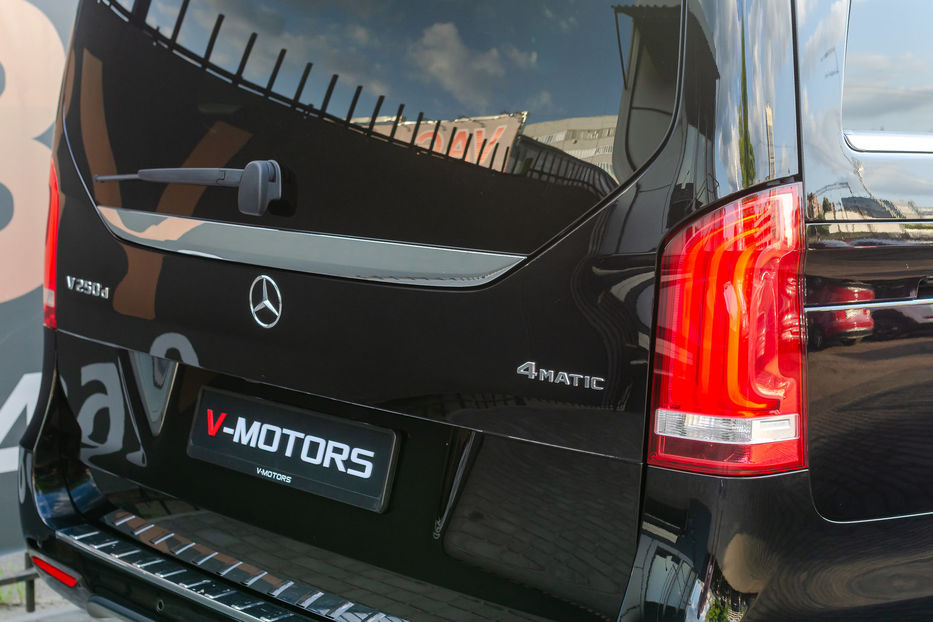 Продам Mercedes-Benz V-Class 250d 4Matic Long 2017 года в Киеве
