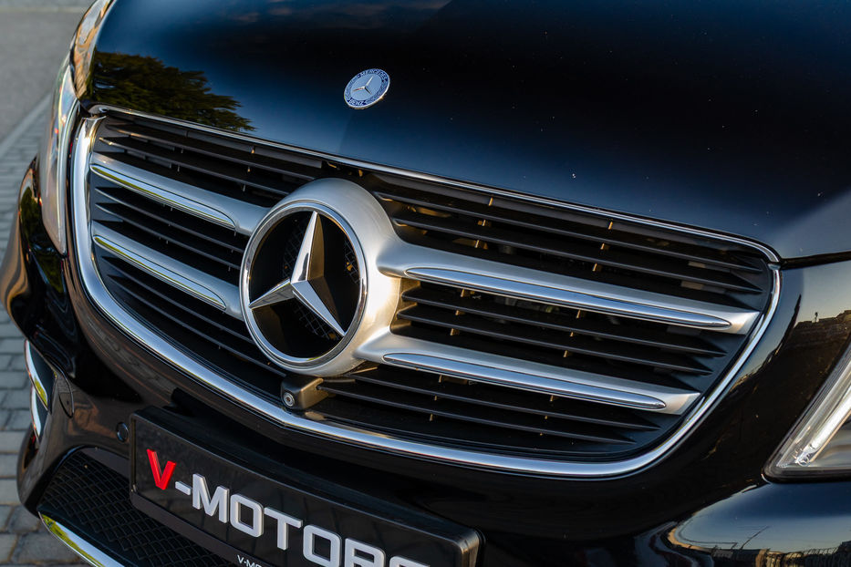 Продам Mercedes-Benz V-Class 250d 4Matic Long 2017 года в Киеве