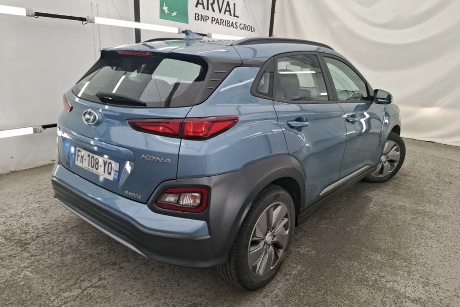 Продам Hyundai Kona 64 квт авто в дорозі  2020 года в Львове
