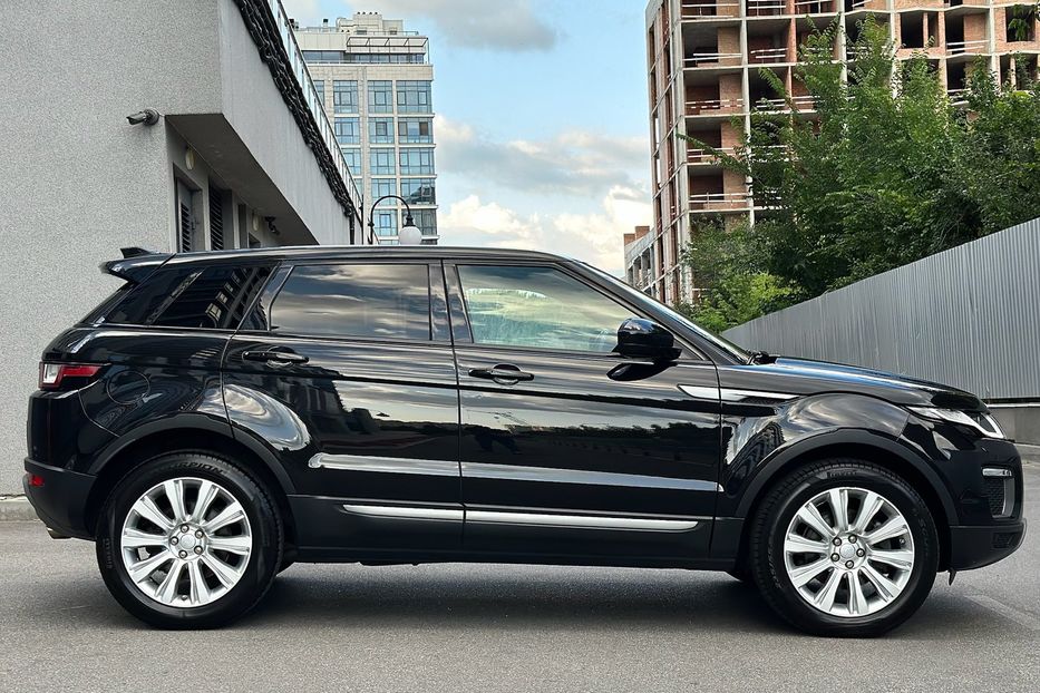 Продам Land Rover Range Rover Evoque 2017 года в Киеве