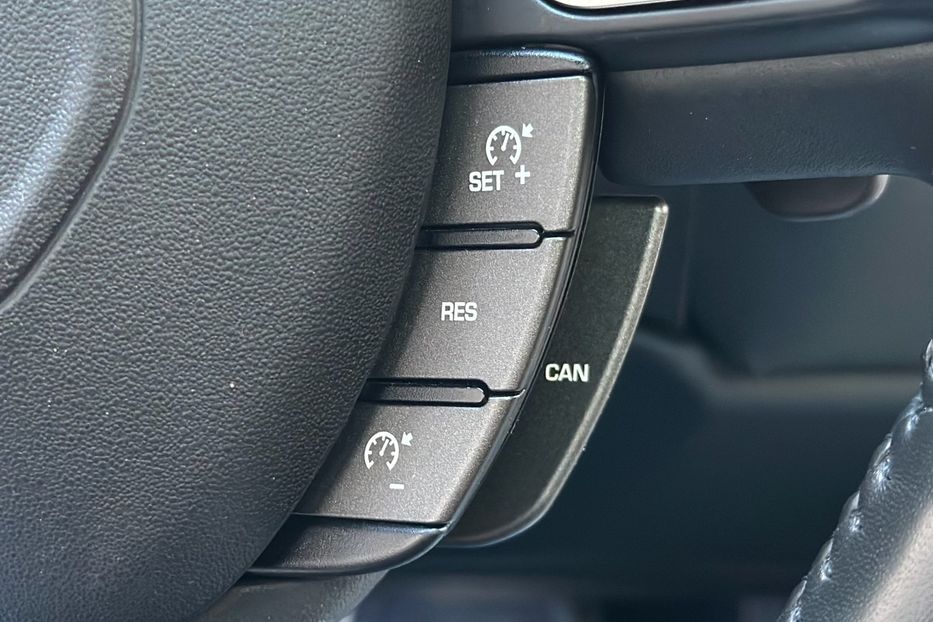 Продам Land Rover Range Rover Evoque 2017 года в Киеве