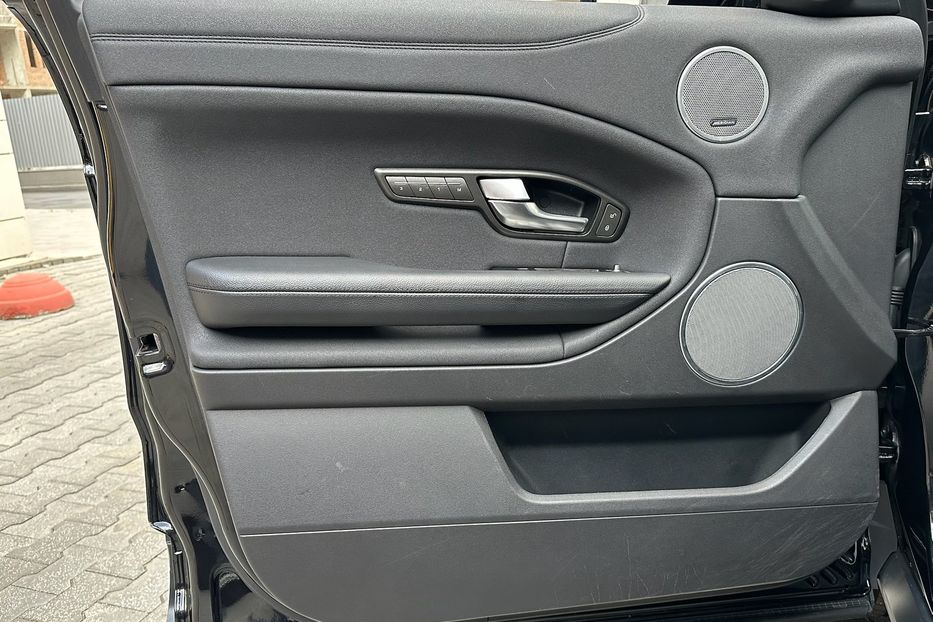 Продам Land Rover Range Rover Evoque 2017 года в Киеве