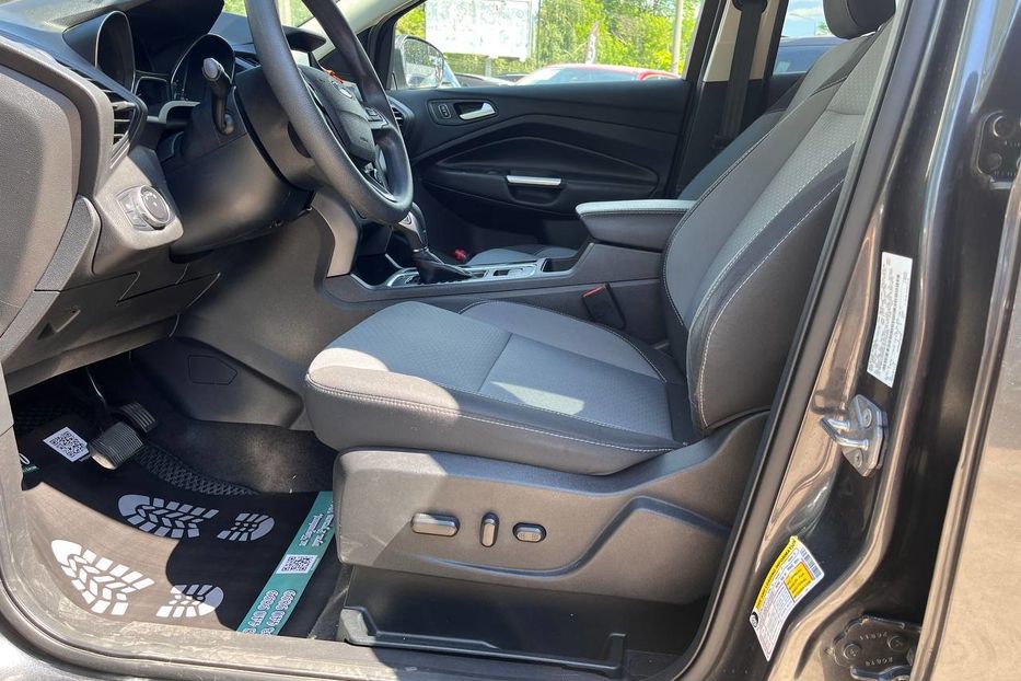 Продам Ford Escape 2018 года в Черновцах