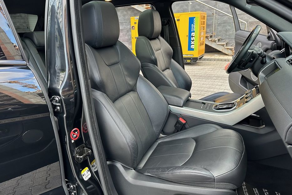 Продам Land Rover Range Rover Evoque 2017 года в Киеве