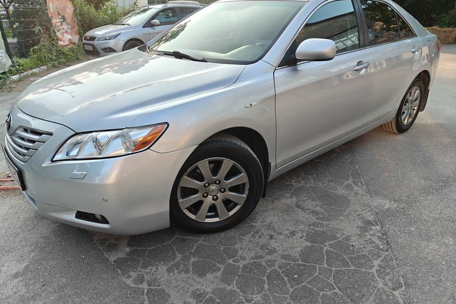 Продам Toyota Camry 2007 года в Киеве