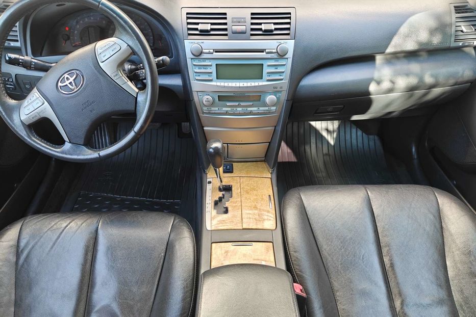 Продам Toyota Camry 2007 года в Киеве