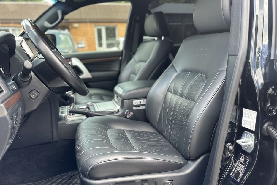 Продам Toyota Land Cruiser 200 Executive Lounge 2020 года в Киеве