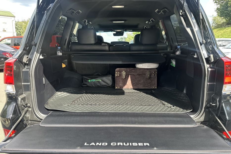 Продам Toyota Land Cruiser 200 Executive Lounge 2020 года в Киеве
