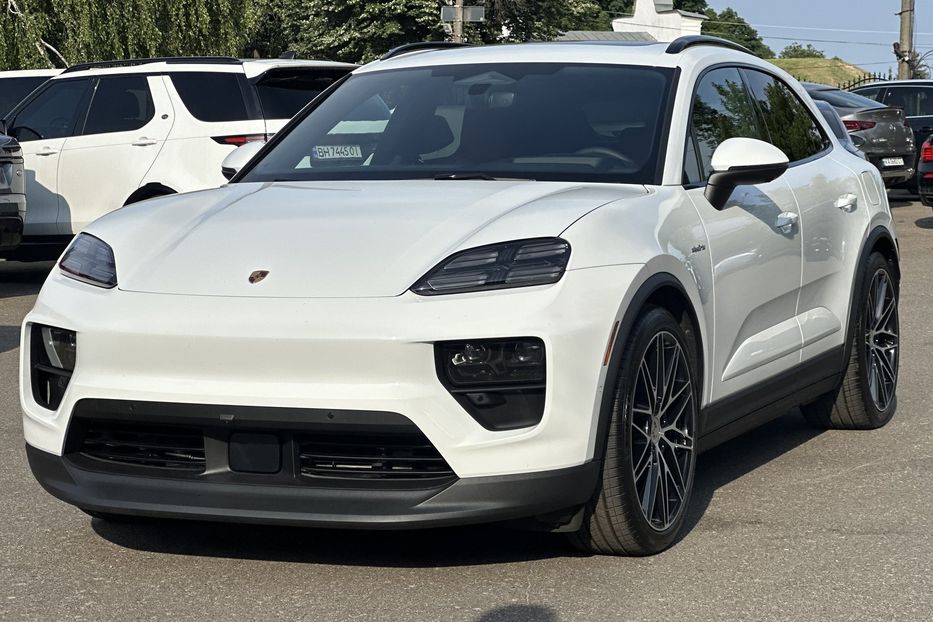 Продам Porsche Macan 4S Electric 2025 года в Киеве