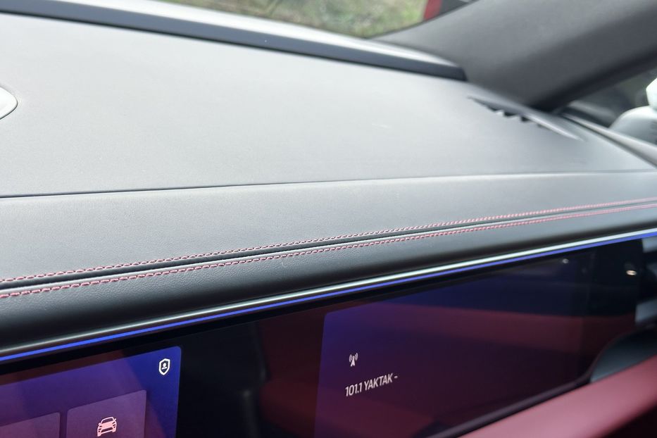 Продам Porsche Macan 4S Electric 2025 года в Киеве