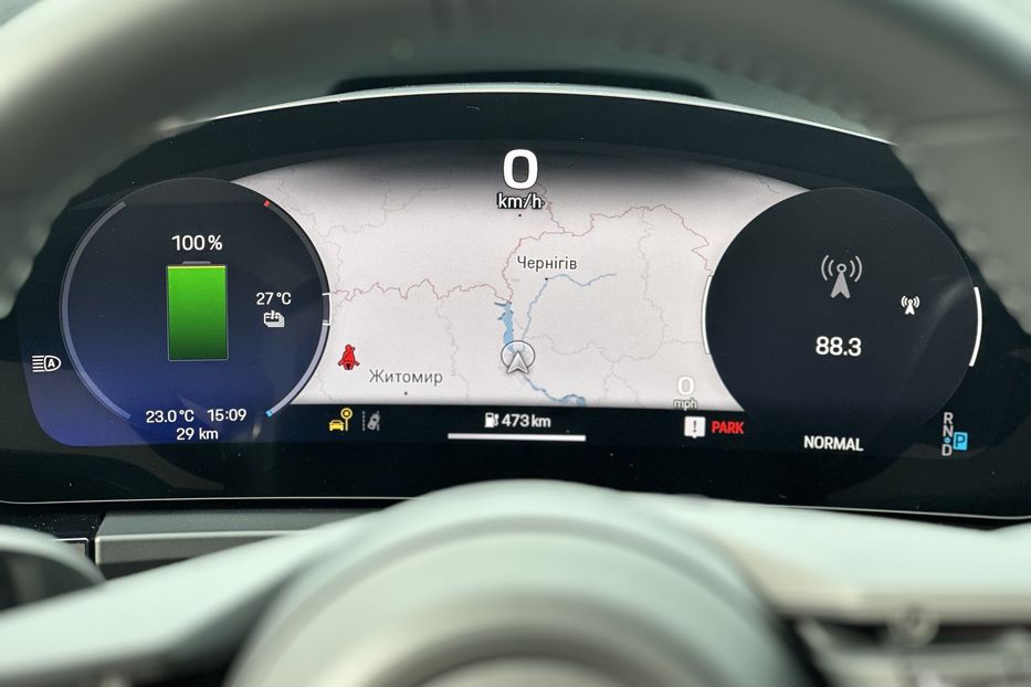 Продам Porsche Macan 4S Electric 2025 года в Киеве