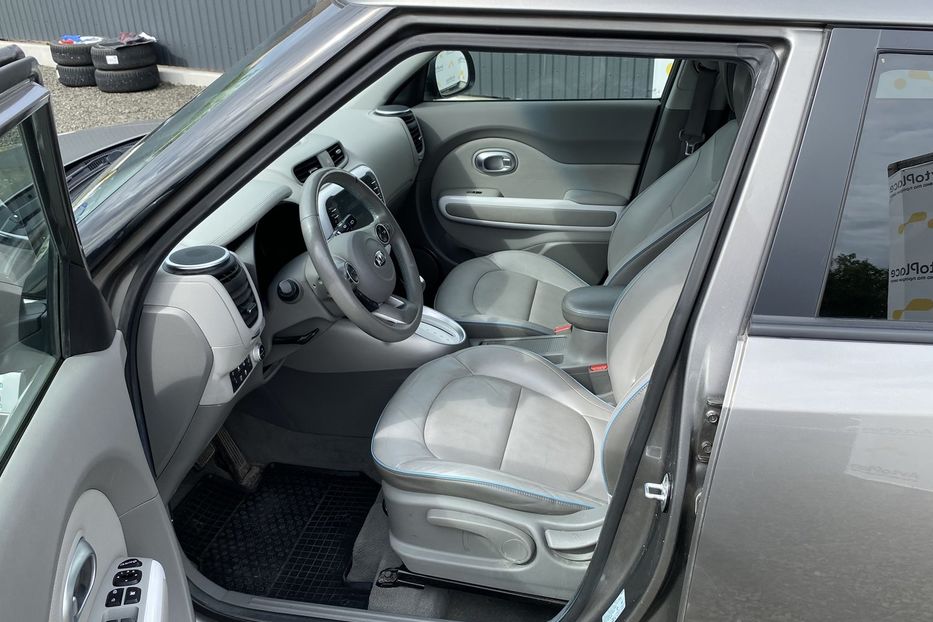 Продам Kia Soul 2015 года в Луцке