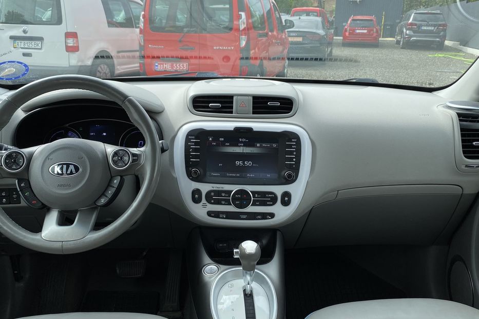 Продам Kia Soul 2015 года в Луцке