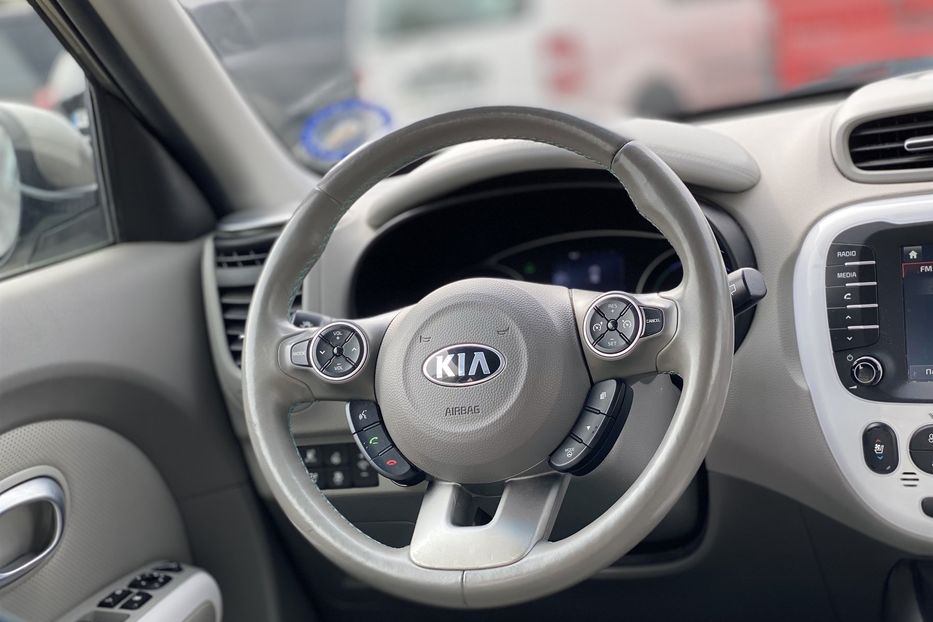Продам Kia Soul 2015 года в Луцке