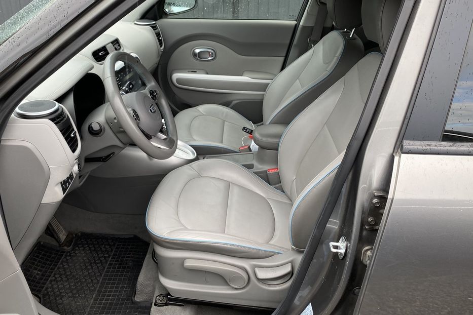 Продам Kia Soul 2015 года в Луцке