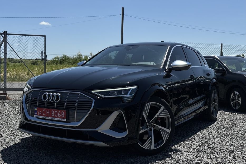 Продам Audi E-Tron e-tron S 370kW 2022 года в Львове