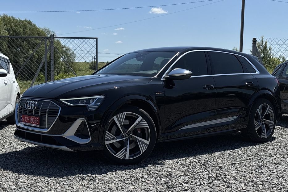 Продам Audi E-Tron e-tron S 370kW 2022 года в Львове