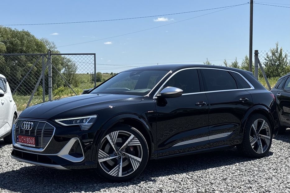 Продам Audi E-Tron e-tron S 370kW 2022 года в Львове