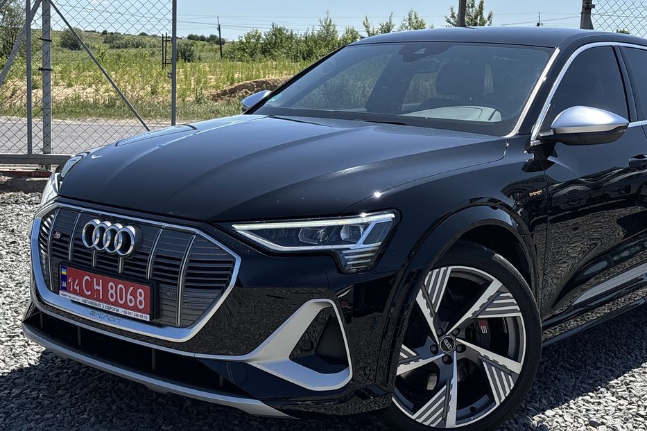 Продам Audi E-Tron e-tron S 370kW 2022 года в Львове