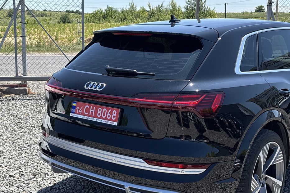 Продам Audi E-Tron e-tron S 370kW 2022 года в Львове