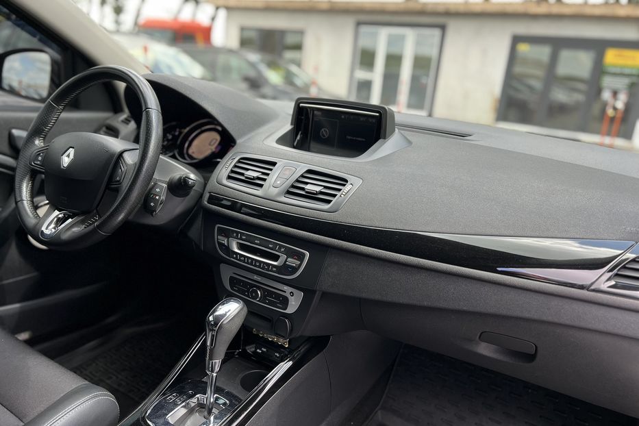 Продам Renault Megane (KOMIS) 2015 года в г. Умань, Черкасская область