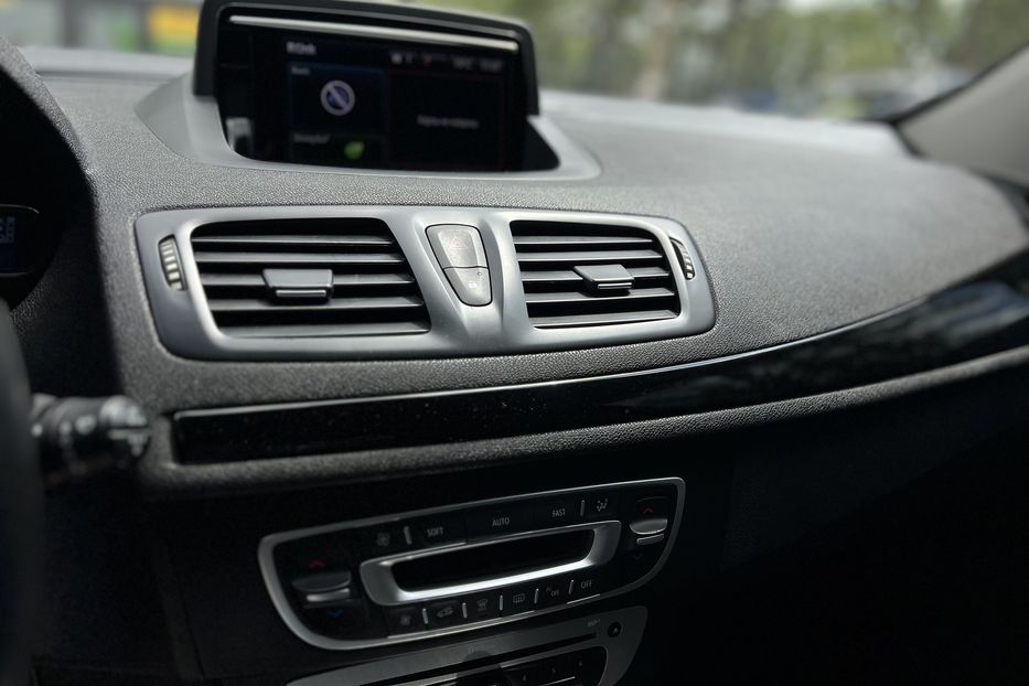 Продам Renault Megane (KOMIS) 2015 года в г. Умань, Черкасская область