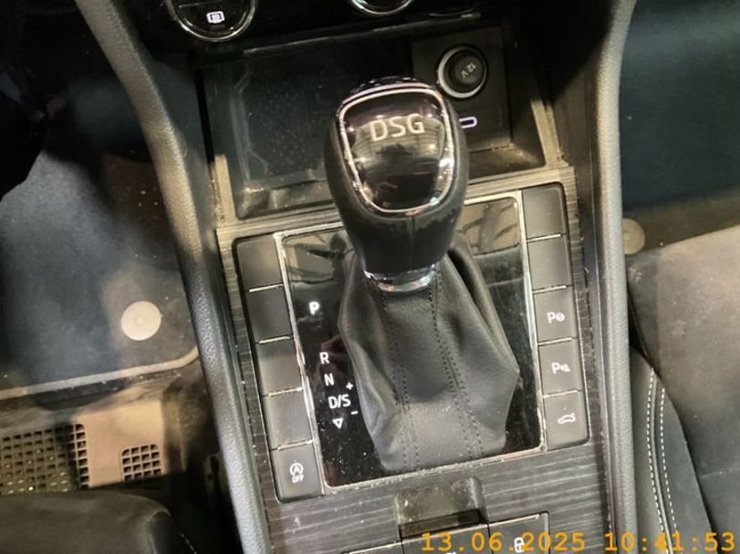 Продам Skoda Superb STYLE 110kw v0316 2021 года в Луцке