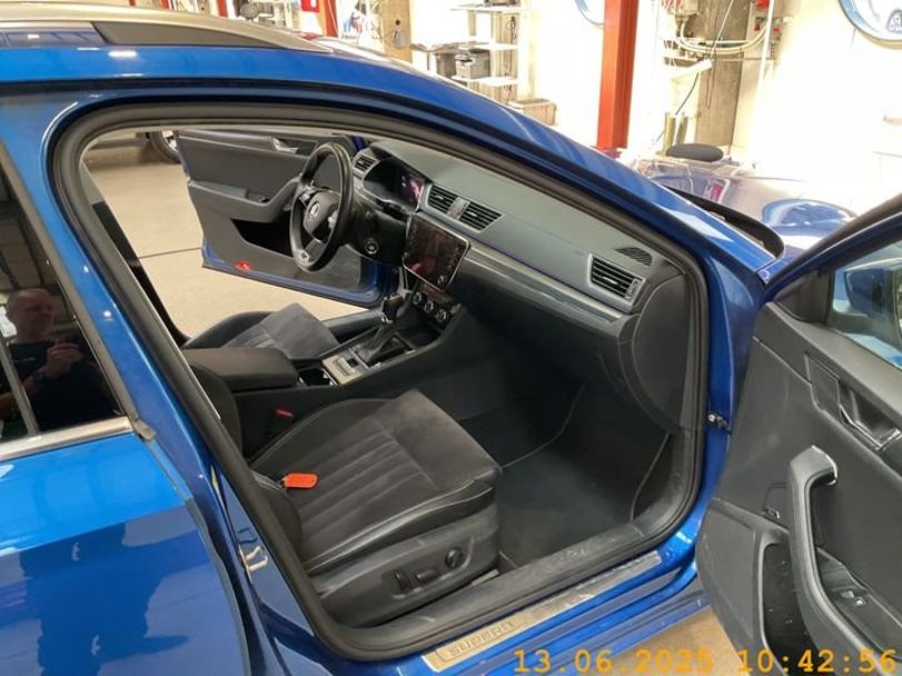 Продам Skoda Superb STYLE 110kw v0316 2021 года в Луцке