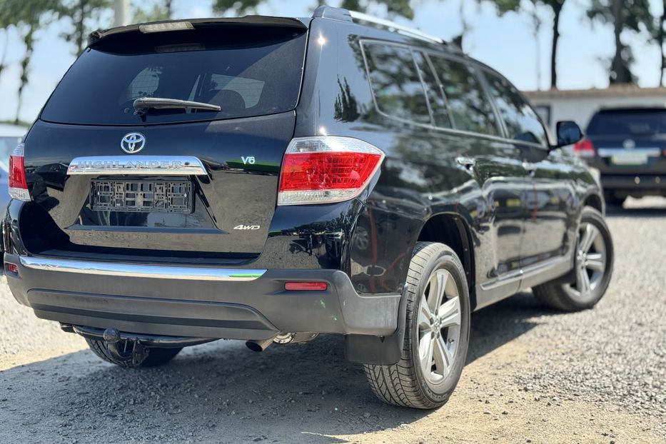 Продам Toyota Highlander (OFFSITE) 2011 года в г. Умань, Черкасская область