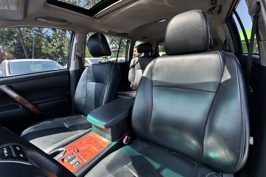 Продам Toyota Highlander (OFFSITE) 2011 года в г. Умань, Черкасская область