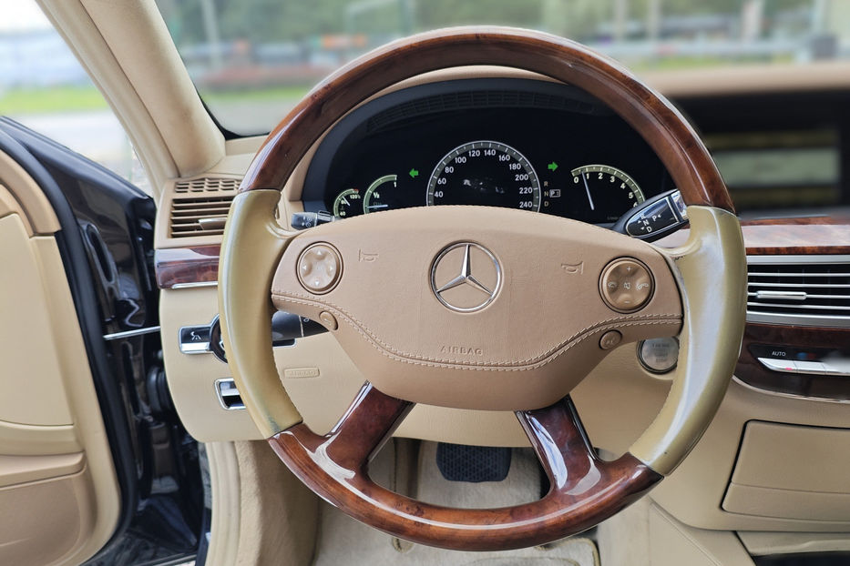 Продам Mercedes-Benz S-Class 2010 года в Киеве