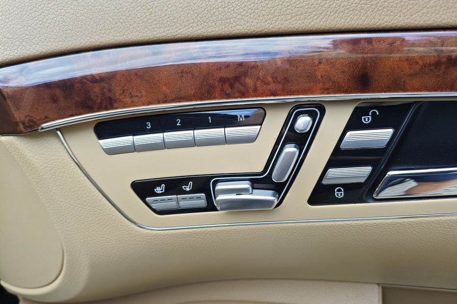 Продам Mercedes-Benz S-Class 2010 года в Киеве