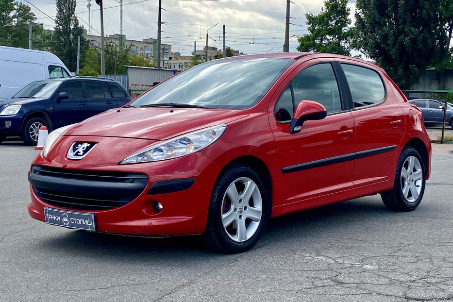 Продам Peugeot 207 2008 года в Киеве