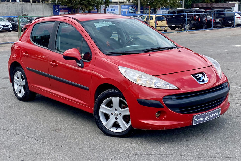 Продам Peugeot 207 2008 года в Киеве