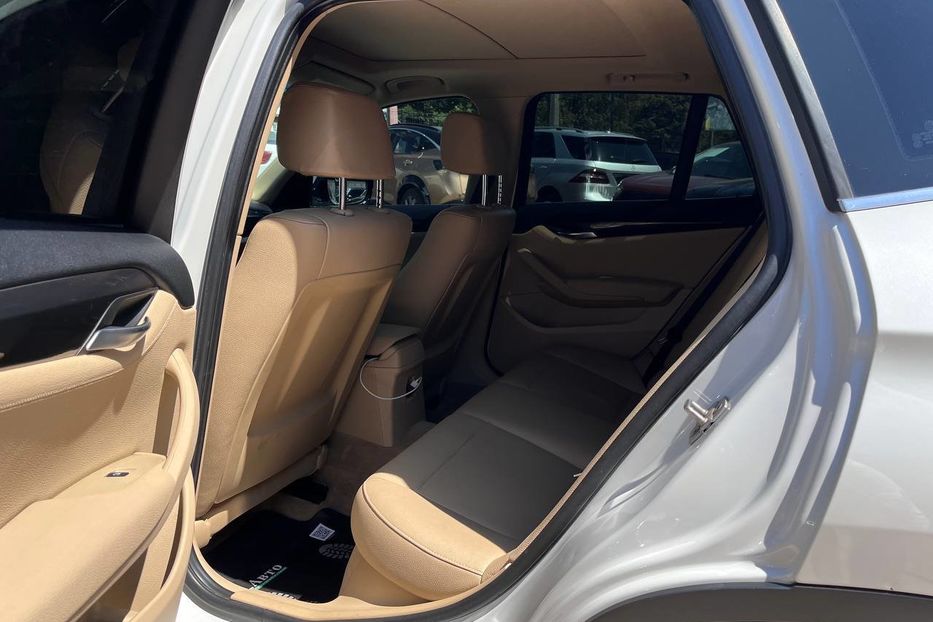 Продам BMW X1 2011 года в Черновцах