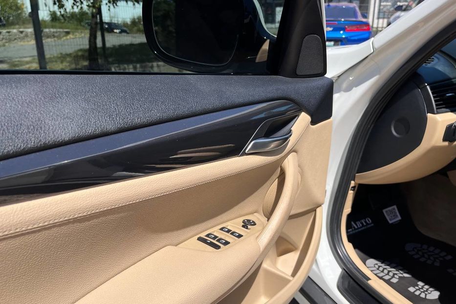 Продам BMW X1 2011 года в Черновцах