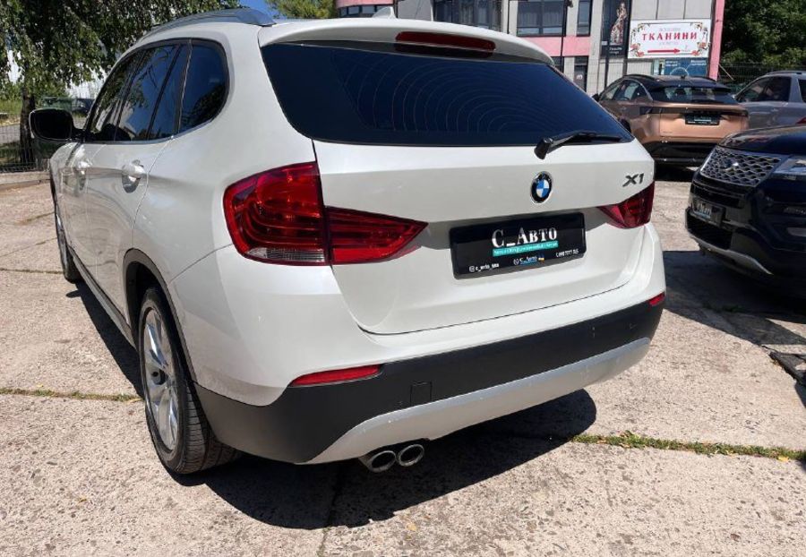 Продам BMW X1 2011 года в Черновцах