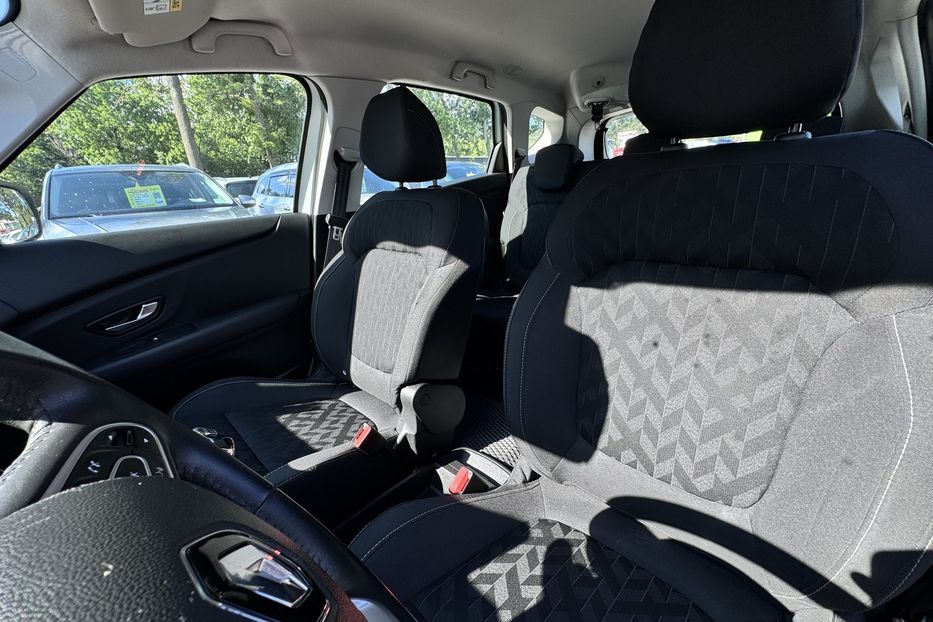 Продам Renault Scenic 1.5DCI 2018 года в г. Умань, Черкасская область