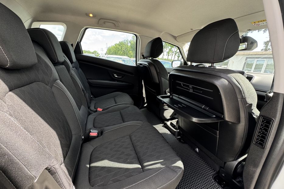 Продам Renault Scenic 1.5DCI 2018 года в г. Умань, Черкасская область