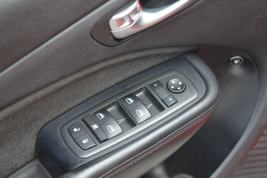 Продам Dodge Dart 2013 года в Киеве