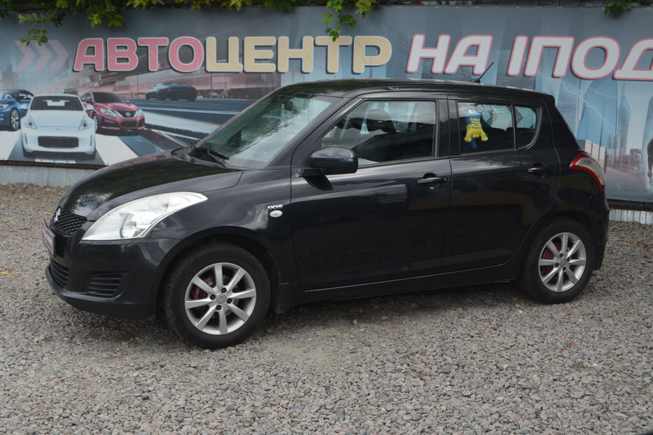 Продам Suzuki Swift 2013 года в Киеве